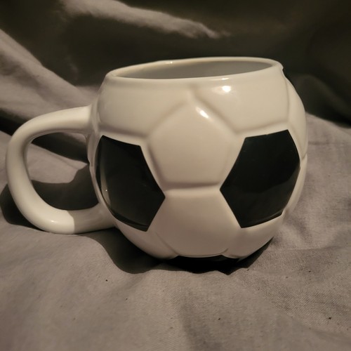 Football Collectable Mug Cup 2005 PG TIPS - Picture 2 of 4