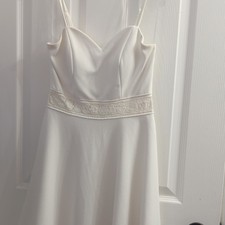 White Sweetheart Sleeveless A-Line Classic Wedding Dress Beaded Waist XS