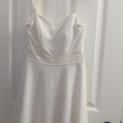 White Sweetheart Sleeveless A-Line Classic Wedding Dress Beaded Waist XS