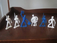 RARE 1960s TIM MEE VINTAGE 6 WHITE BLUE SAILORS NAVY SIGNAL FLAG SAILOR NAVY