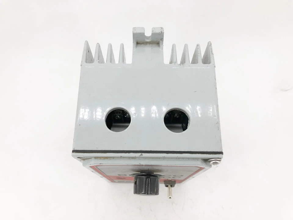 Seco Bronco B160 Adjustable Speed AC/DC Drive AC In: 115V 15A (For Parts Only) - Image 3 of 4