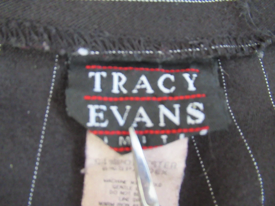 TRACY EVANS Limited 3739 Black Gray STRIPE Dress Pants Size 16W Women's - Image 4 of 4