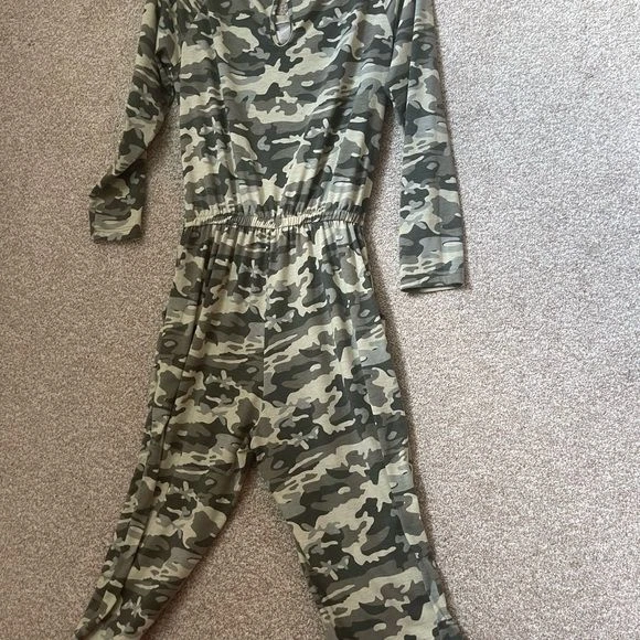 Mameluco Mujer Camuflaje Completo Manga Larga Bolsillo Talla Mediana Foto 4 de 4