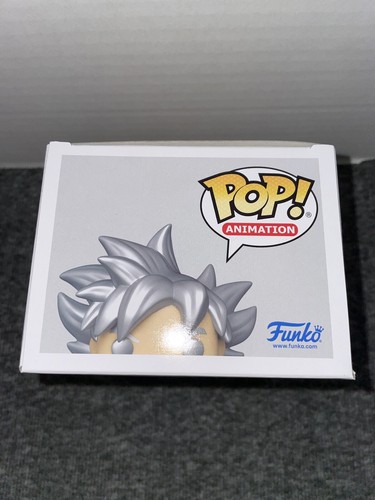 Funko Pop: Dragon Ball Z - Goku (Ultra Instinct Kamehameha) #1211 Exclusivo de Nueva York - Imagen 5 de 6