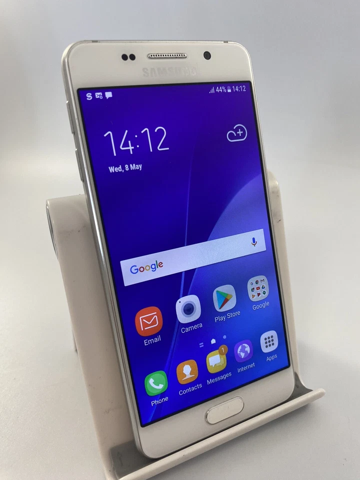 Samsung Galaxy A3 · 32GB, photo 3 of 5