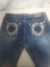 Grace in LA Women's Western Horseshoe Embroidered Stretch Bootcut Jeans