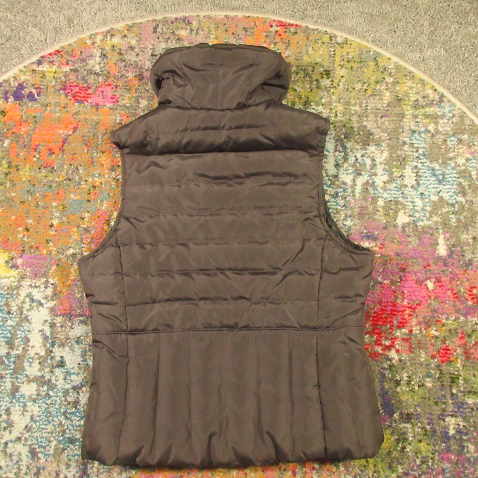 Chaleco acolchado de plumón para mujer M marrón bolsillos cremallera frontal cuello alto Kenneth Cole usado en excelente estado Foto 2 de 4