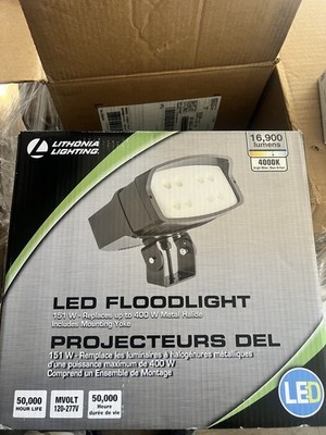 Lithonia Lighting LED Floodlight OFL2-LED-P3-40K-MVOLT 151W 16,900 LUMENS
