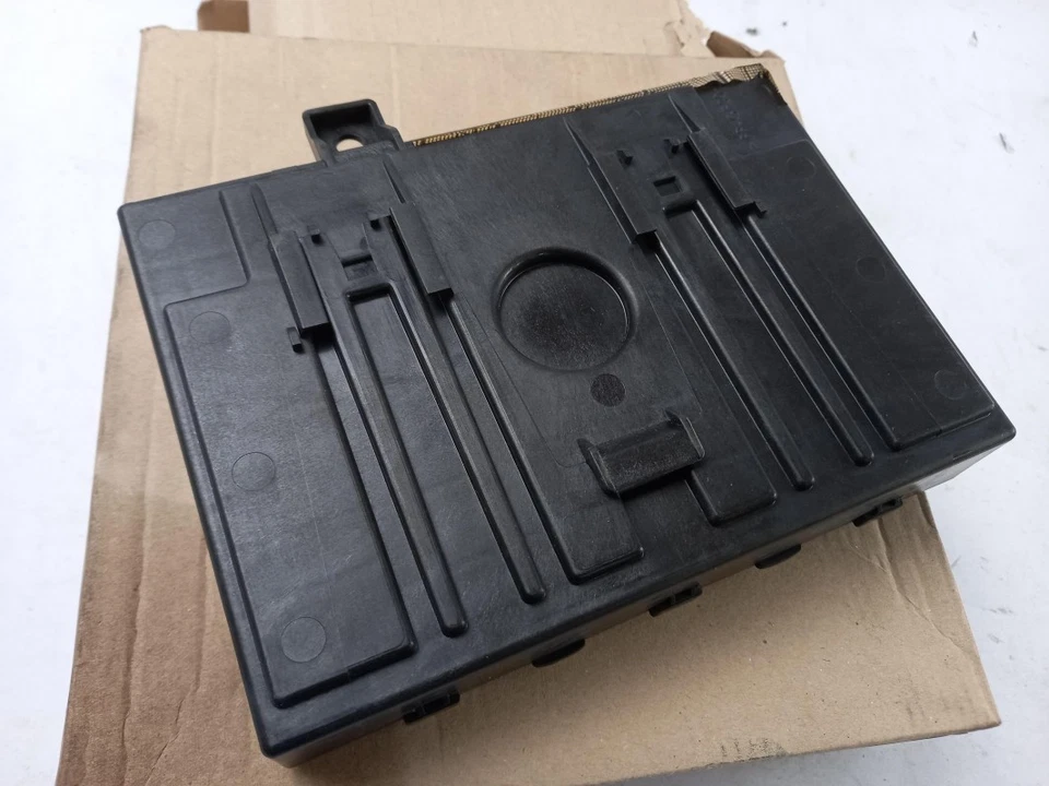 Centralina comfort originale Ford Fiesta VI (CB1/CCN) 08-17 1716908 - Immagine 2 di 2