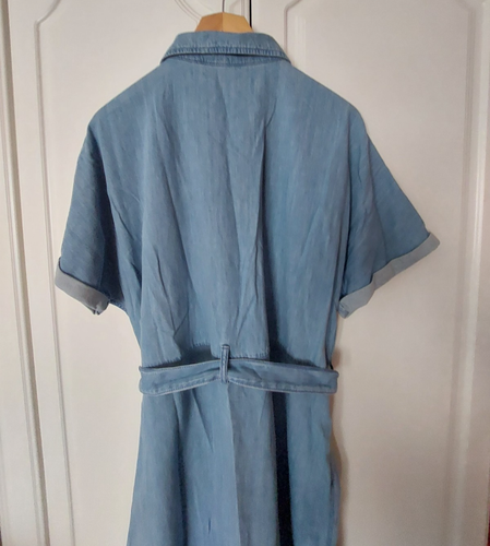M&Co Blue Light Wash 100% Cotton Lightweight Denim Pockets Shirt Dress 20 - Picture 12 of 15