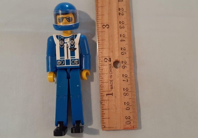 lego technic action figures