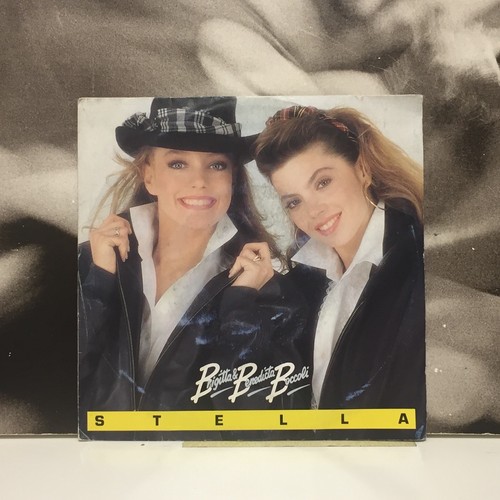 BRIGITTA & BENEDICTA BUCHSEN - STELLA 7" 45 UMDREHUNGEN EX-/EX+ 1989 IBIZA ITALIEN DISCO - Bild 2 von 3