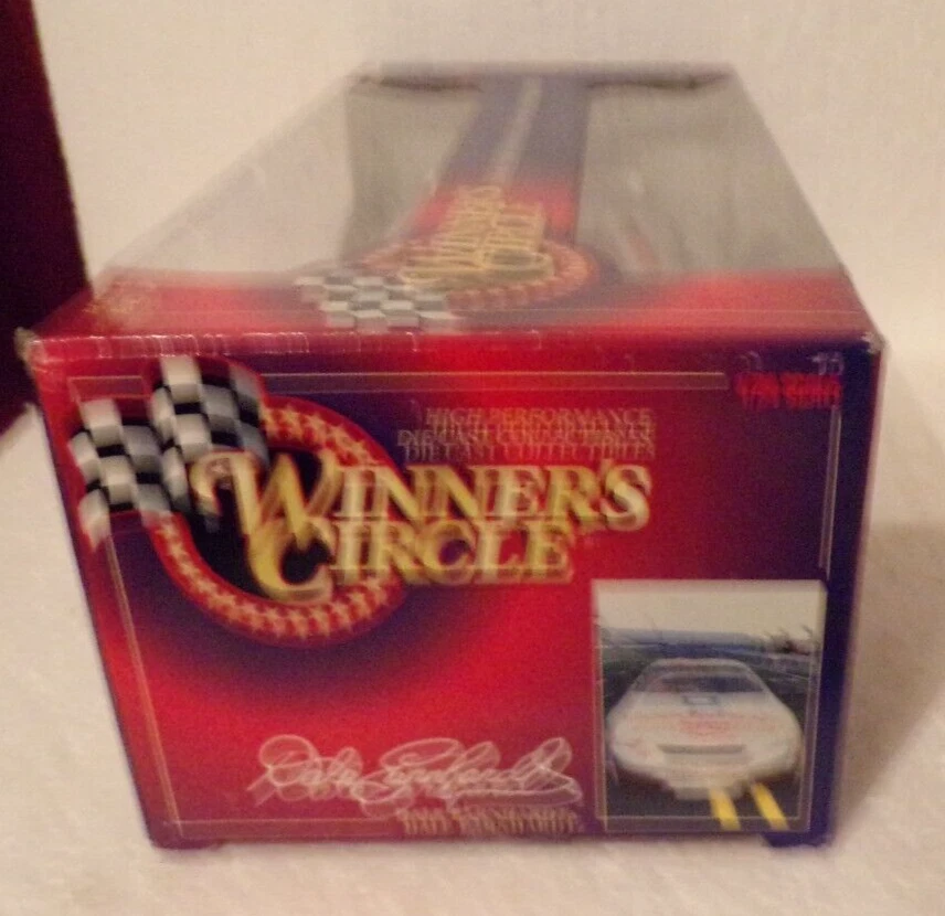 LOOK KENNER NASCAR WINNER'S CIRCLE NO. 3 DALE EARNHARDT SCALE 1/24 DISPLAY - Image 2 of 4
