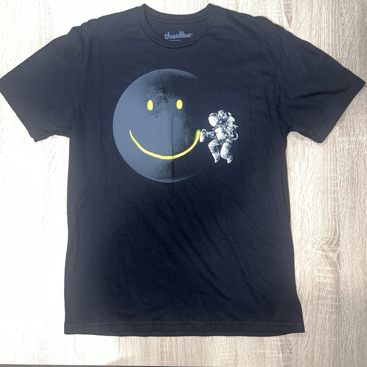 SPACEMAN HAPPY/SMILEY FACE MOON GRAPHIC DESIGN SHORT SLEEVE