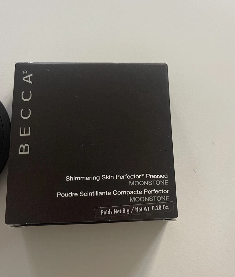 Becca Shimmering Skin Perfector Pressed -MOONSTONE - Image 3 of 4
