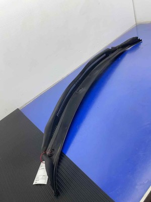 2018-2019 BMW X2 F39 OEM FRONT COWL MOULDING WINDSHIELD COVER  