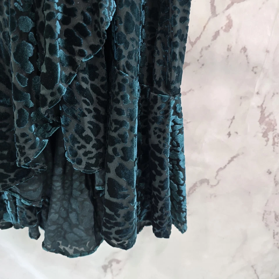 Calvin Klein Dress Women 12 Large Green Leopard Velvet Ruffle V Neck Long Midi - Image 4 of 4