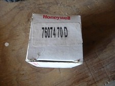 Honeywell Pressure Switch 7607470D / 416-3058 70 PSI
