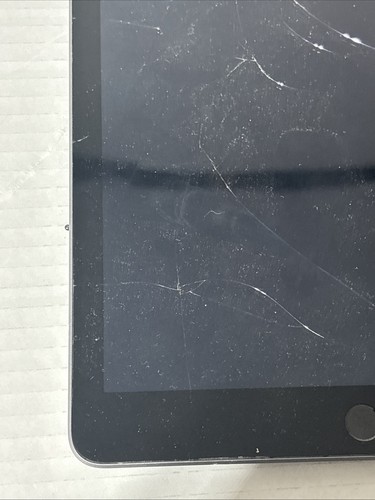 Apple iPad 5th Gen A1823 Space Gray For Parts ONLY FREE SHIPPING - Zdjęcie 4 z 17