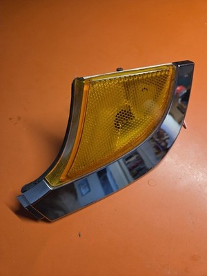 06-09 Genuine SAAB 9-5 Left Front Headlight Corner Marker Light Lamp Lens OEM