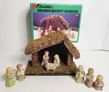 EUC Vintage 1992 Flambro Children Nativity w/ Creche 9 Pc Christmas Manger & Box