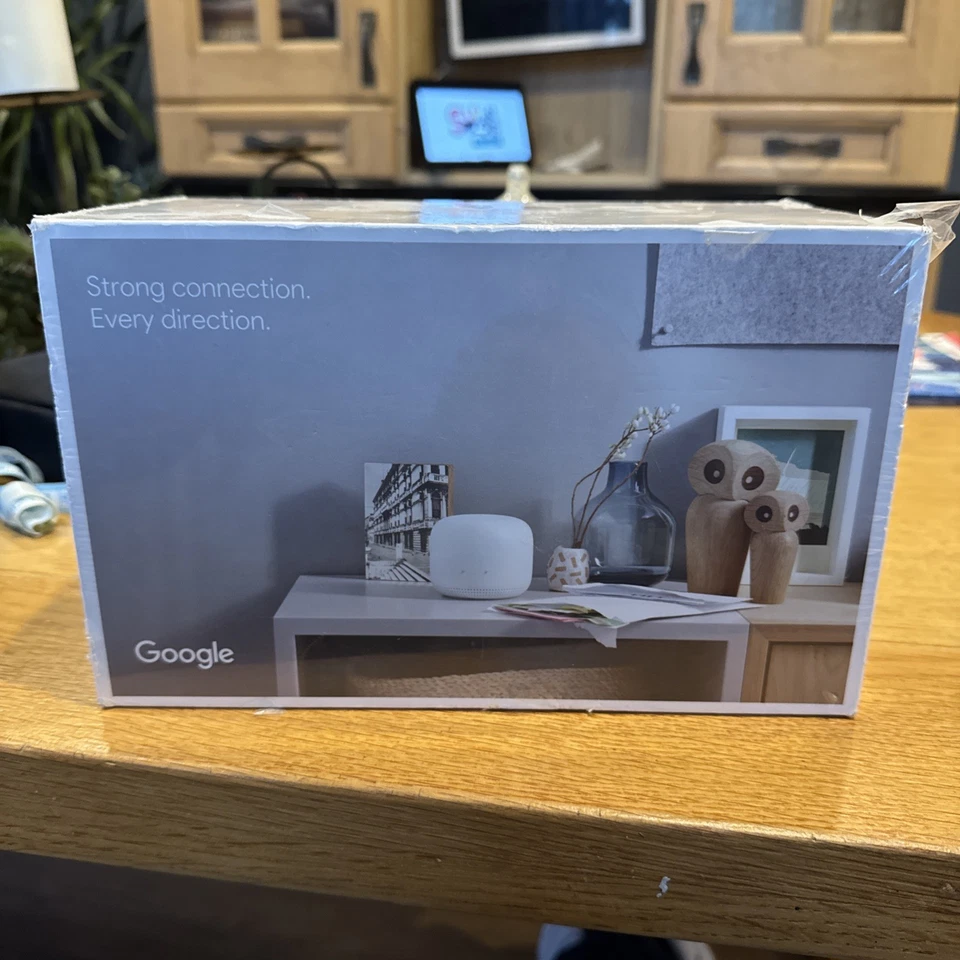 New and sealed box, Google Nest Wifi Dual-Band Mesh Router and access point  - Image 3 of 4