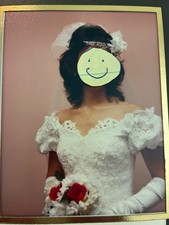 wedding gown size 6 excellent condition and professionally cleaned after use