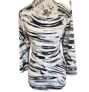 JM COLLECTION black blouse- size M