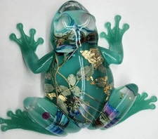 Beautiful Handmade Resin Frog With Encased Pressed Flowers Teal Blue