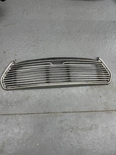 CLASSIC MINI CHROME GRILL USED - 11 SLAT TYPE MK3 - EXTERNAL RELEASE