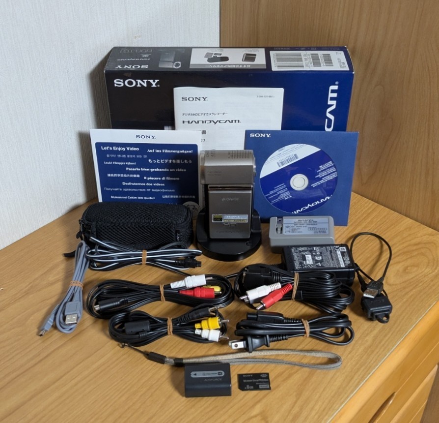 SONY HDR-TG1 Digital Handycam Camcorder Full HD Japanese only