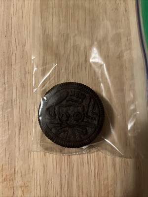 RARE** MEW OREO COOKIE 2021 25th ANNIVERSARY  MINT CONDITION SUPER RARE!