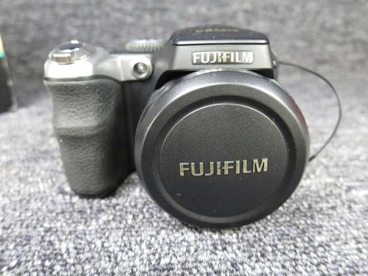 Fujifilm S8100Fd Finepix | eBay