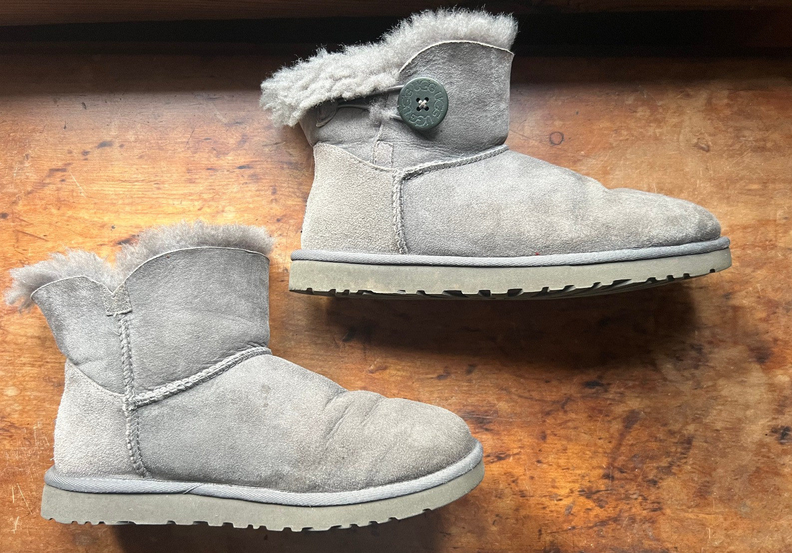 UGG Classic Gray Mini Bailey Button Boot US 8 / E… - image 7