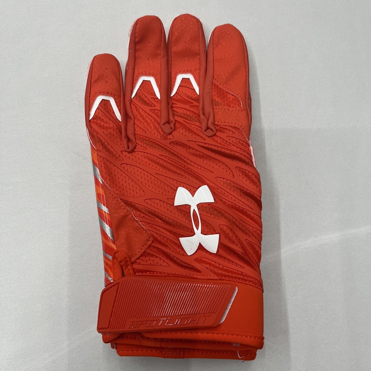 グローブ UNDER ARMOUR SPOTLIGHT GLOVE ORANGE M Under Armour UA Spotlight WR Football Gloves Orange Size