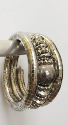 Silberfarbenes Schlangen-Wickelarmband, graue Ombre-Perle, Manschette Statement-Armband
