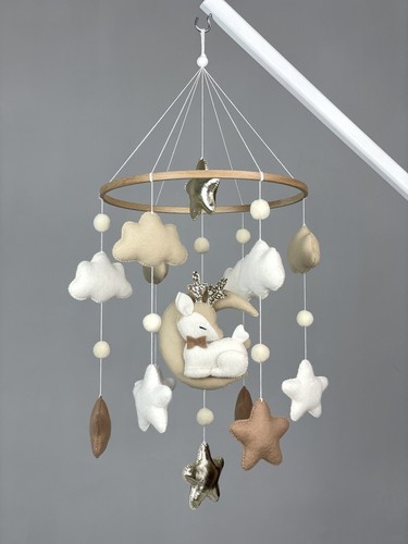 Deer nursery mobile Baby crib mobile Neutral baby mobile Felt hanging baby decor - Picture 3 of 10