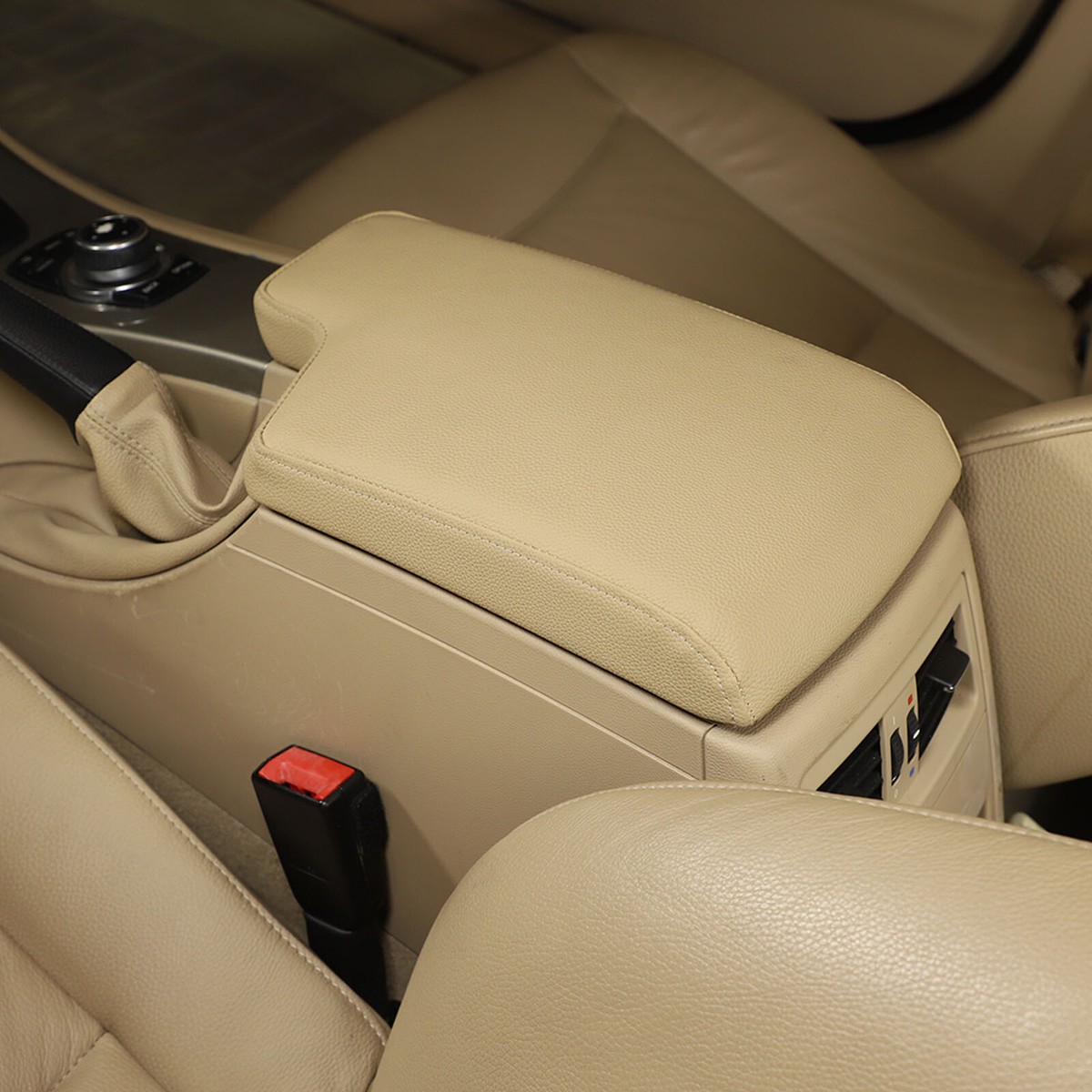 Cover Consola BMW 2005-2013 Cubierta Para Reposabrazos De Consola BMW E90 2005-2013 - Color Beige, Cuero Sintético - Fácil Instalación Accesorio BMW E90