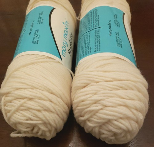 Knitting Worsted White Lot Of 2. 4 Ply Mary Maxim Starlette 3.5oz Each - Picture 3 of 11