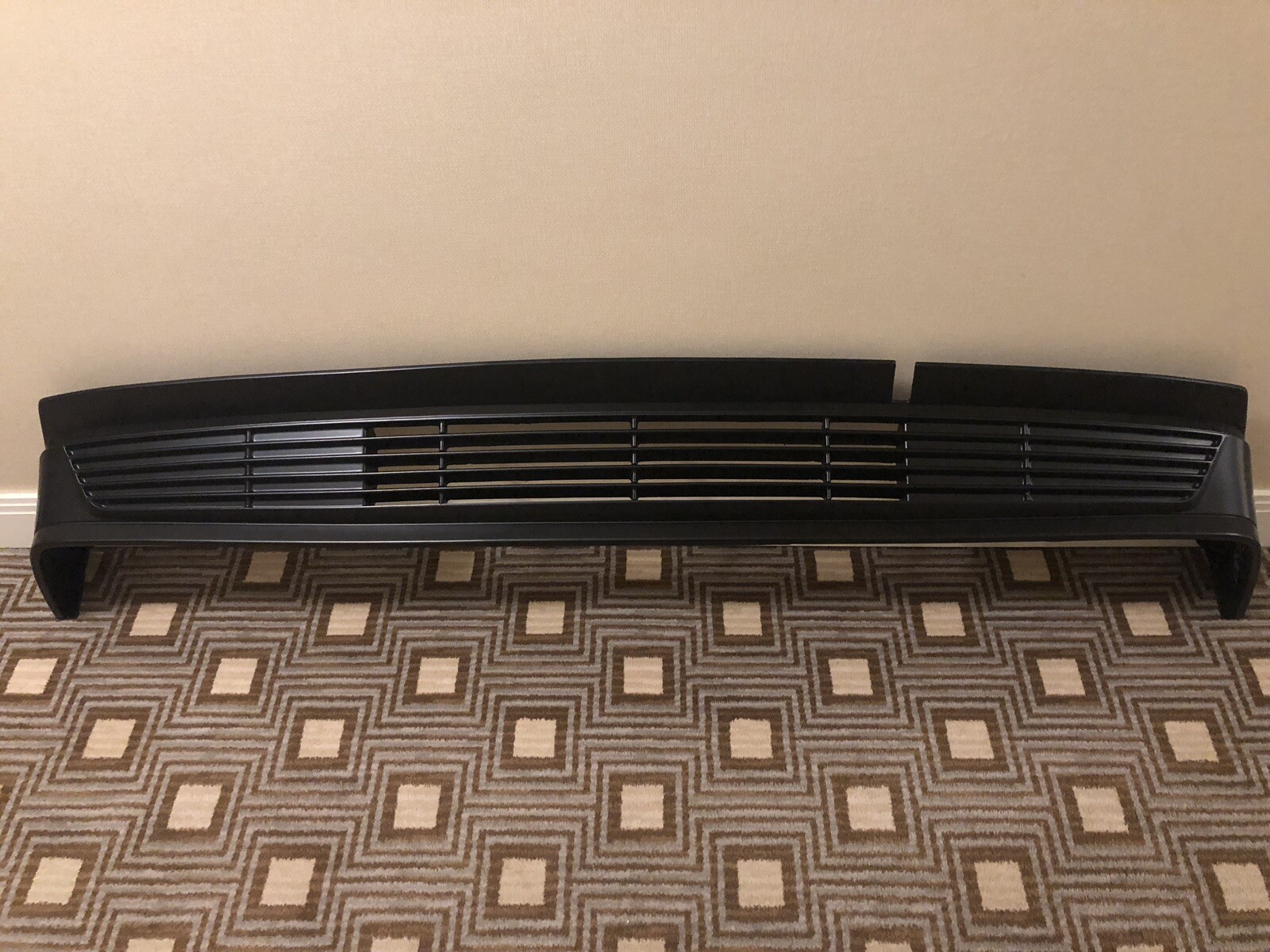 Bentley Turbo R Eight Mulsanne S 1989 Front Spoiler Air Dam UB70486 NOS OEM NEW