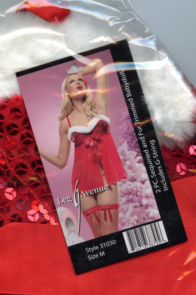 Babydoll Leg Avenue 31031 Navidad Papá Noel con aros lentejuelas y piel con tanga  Foto 3 de 4