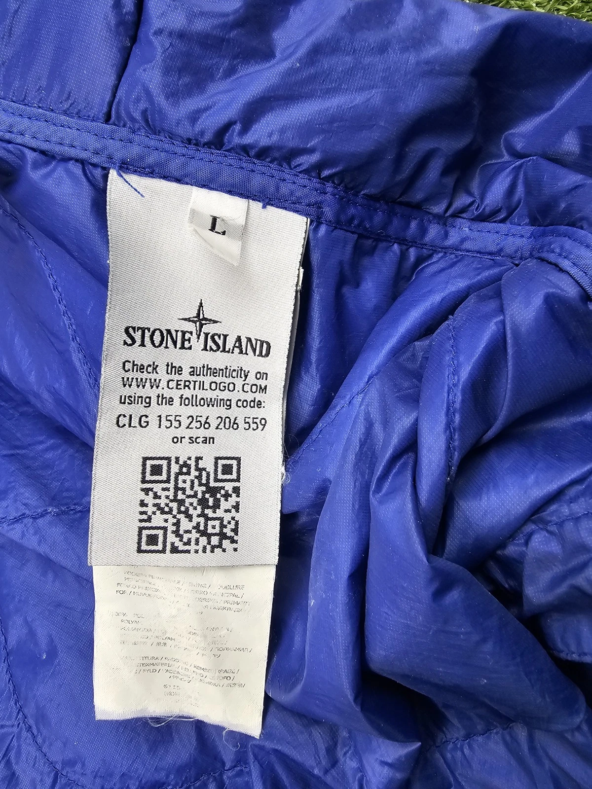 stone island men L micro rip stop primaloft hooded jacket blue full zip packable - product detail image 7