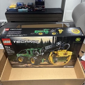 LEGO Technic John Deere 948L II Skidder 42157 Brand New Sealed Fast Shipping