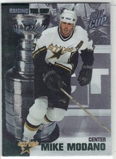 MIKE MODANO DALLAS STARS 2002-03 QUEST FOR THE CUP RAISING THE CUP #4