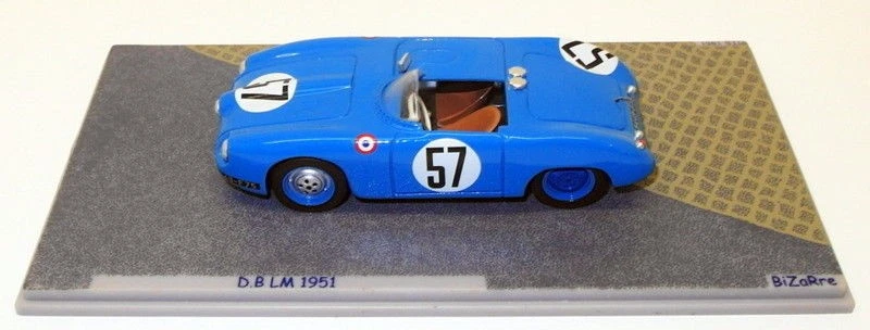 Extraño modelo de coche de resina escala 1/43 BZ74 - Panhard D.B. #57 Le Mans 1951 Foto 3 de 4