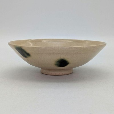 Ki Seto Ware flache Matcha Teeschale Mino Keramik gelbe Glasur Chawan Sommerdeko