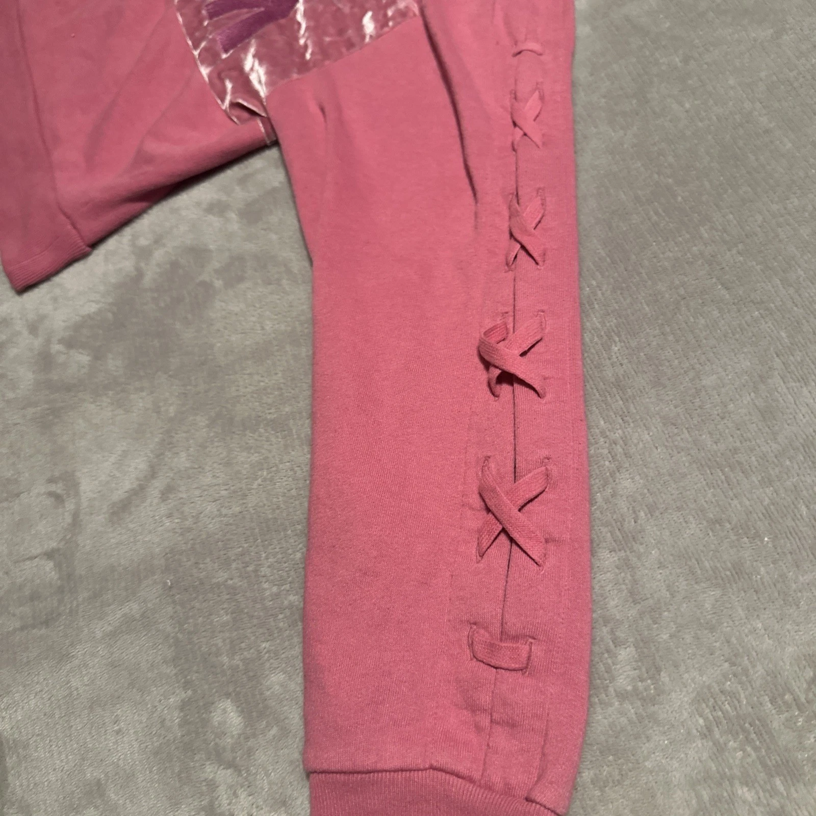 UNDERCOVER Felpa con cappuccio ROSA Victoria Secret rosa a righe in velluto XS