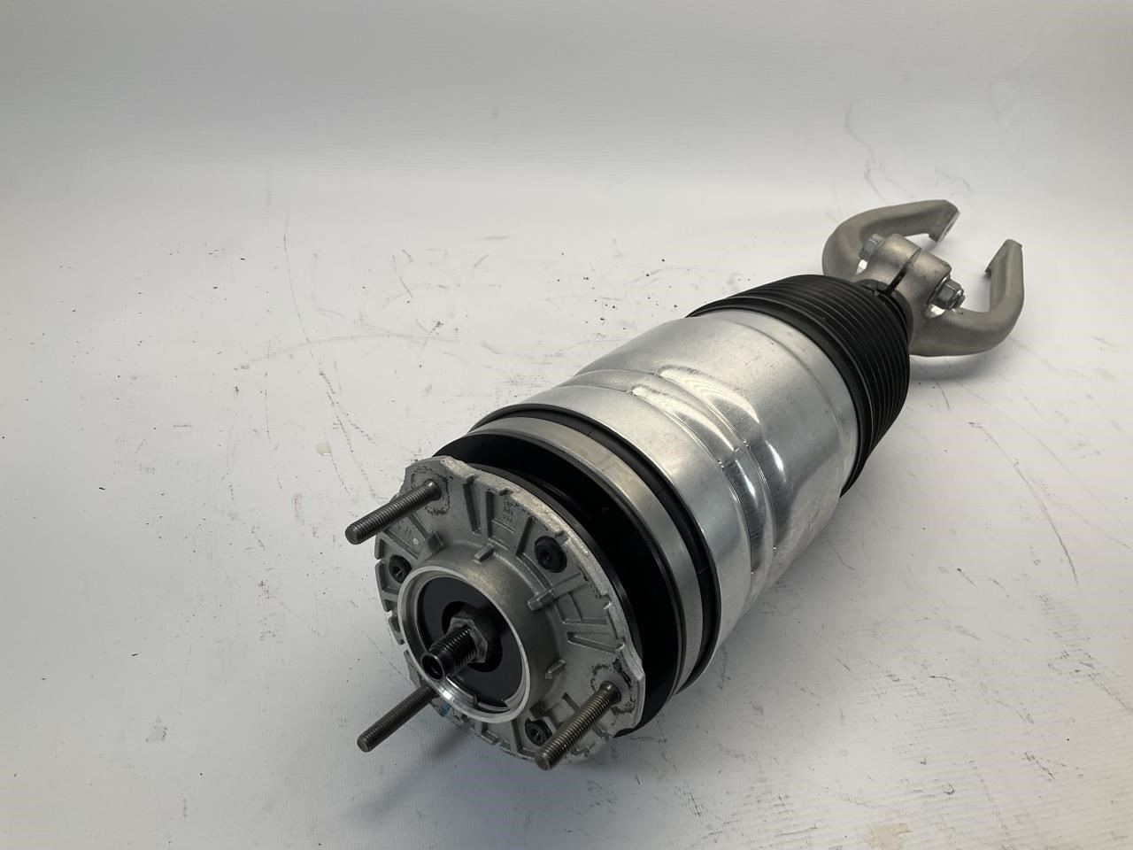 23-24 Maserati GranTurismo M189 Front Right Passenger Strut Shock Absorber Q