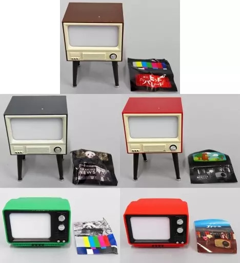 A set of five retro TV-mascot mini figures with that unmistakable Japanese collectible charm — tiny, weird, and totally displayable.