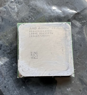 AMD Athlon 64 X2 4200 Plus 2.2GHz Dual-Core Socket 939 Processor